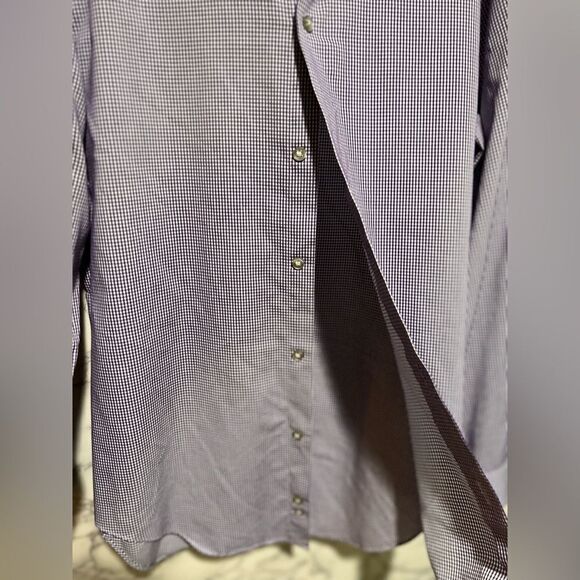 Calvin Klein Slim Fit Performance Non Iron Shirt - Picture 2 of 6